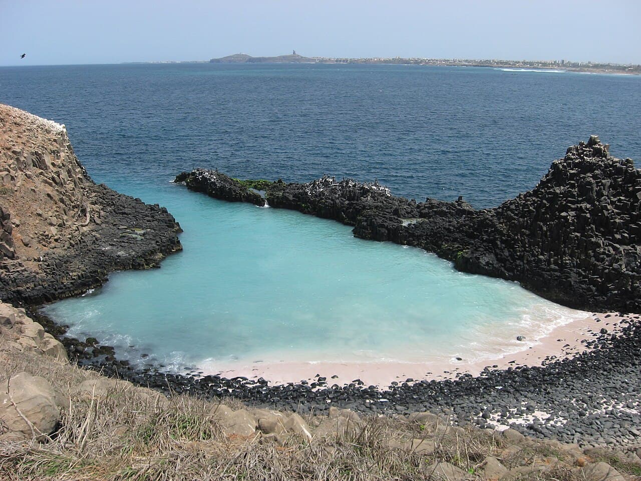 La crique turquoise de l’île principale