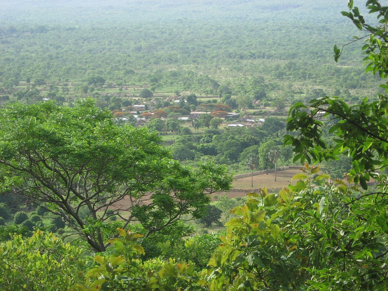 Montée au plateau de Dindéfélo