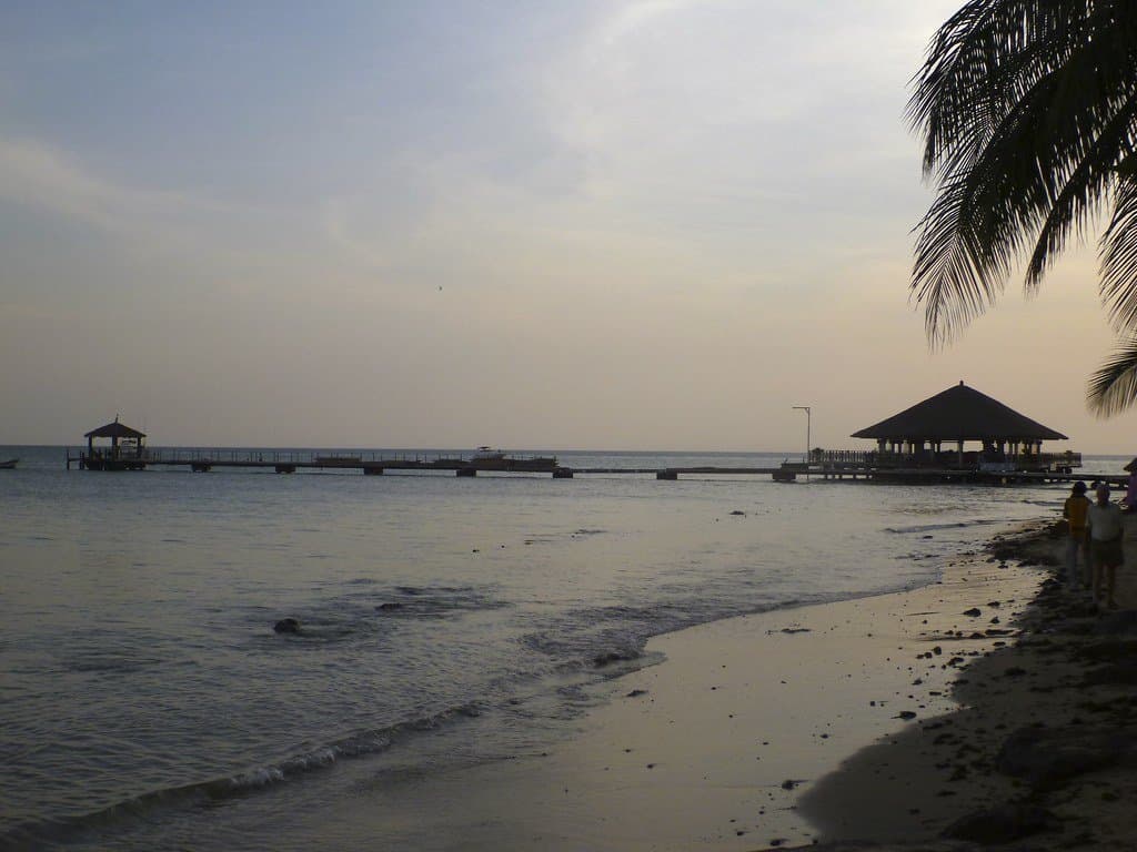 Spa et coucher de soleil à Saly
