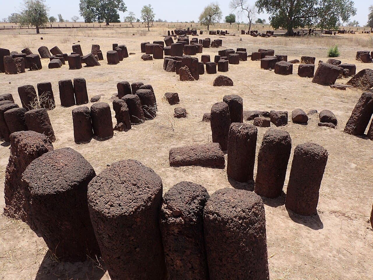 Cercles de Sine Ngayène, site voisin de Wanar du même ensemble UNESCO