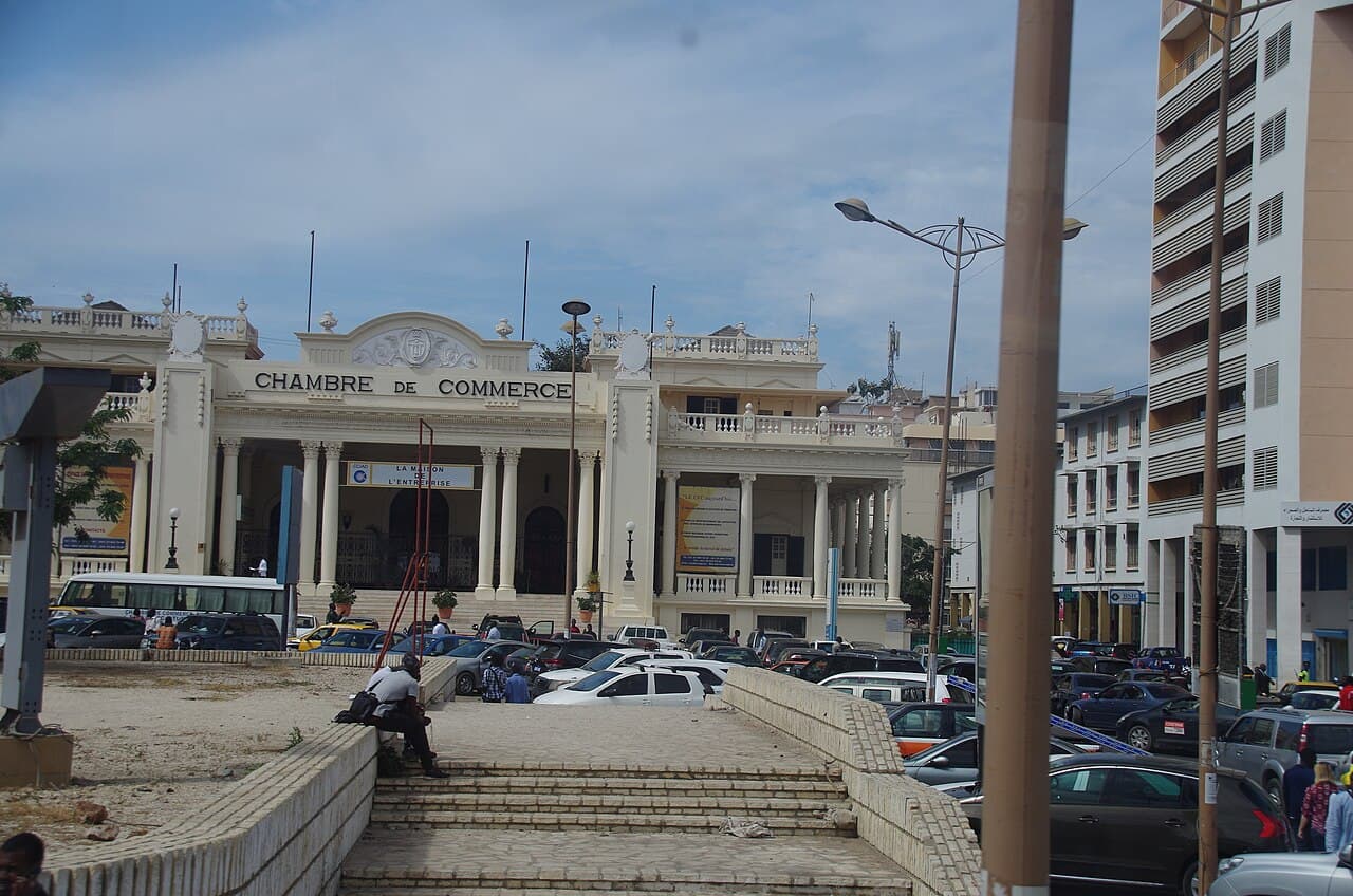 Balade au Plateau et place de l’Indépendance